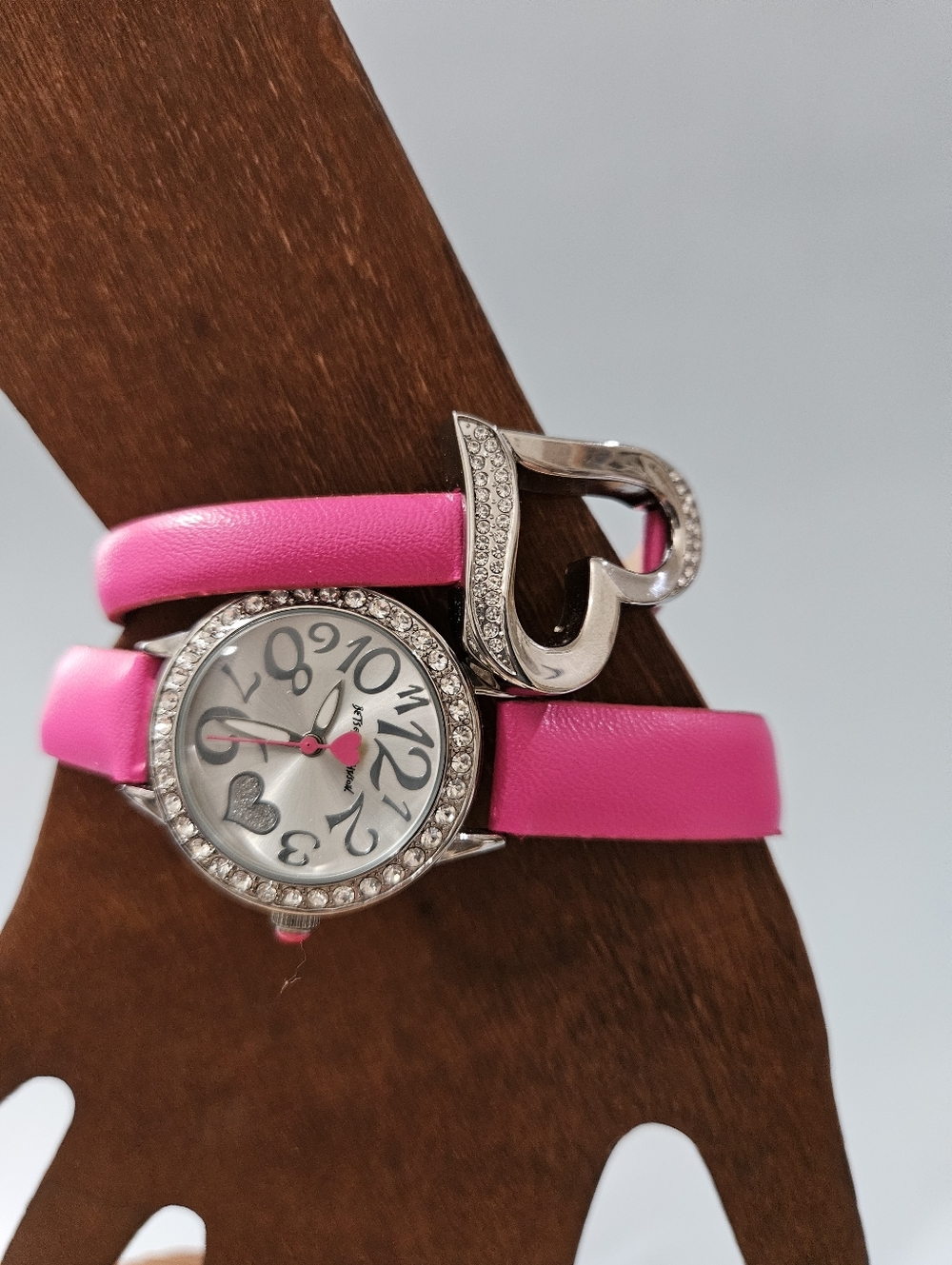 Betsey Johnson Watch And Bracelet. NWOT. Needs Battery - Picture 2 of 4